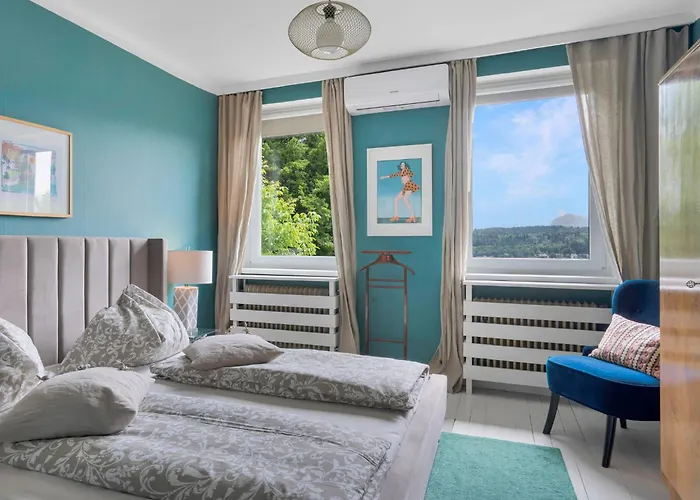 Mit Traumhaftem Seeblick Апартаменты *